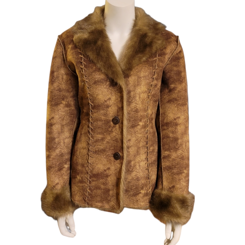 Womens Faux Fur Coat Size Medium